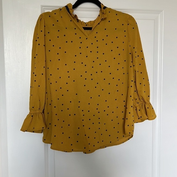 Mustard polkadot 3/4 sleeve blouse with bow - Picture 2 of 7